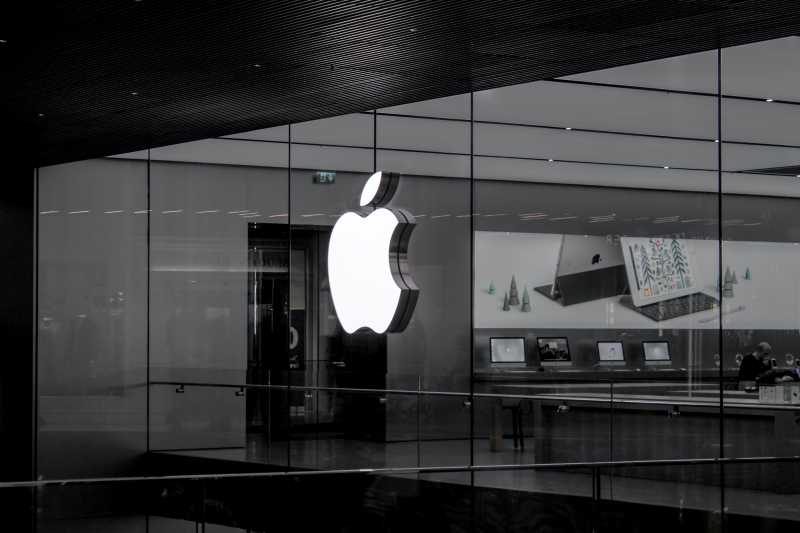 Karyawan Apple Terancam Dipecat Gara-gara Video TikToknya Viral Karyawan Apple Terancam Dipecat Gara-gara Video TikToknya Viral