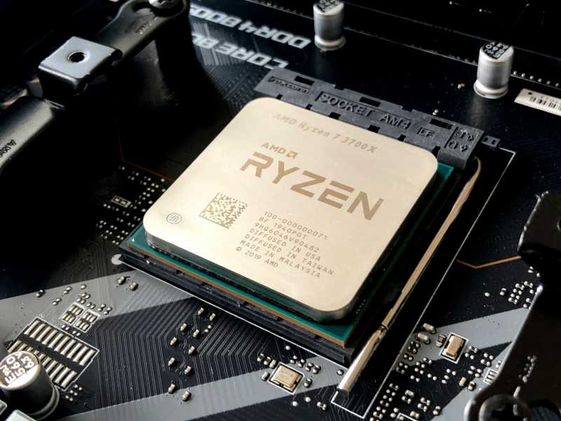 Jelang Akhir Tahun, AMD PHK 1.000 Karyawan Secara Global