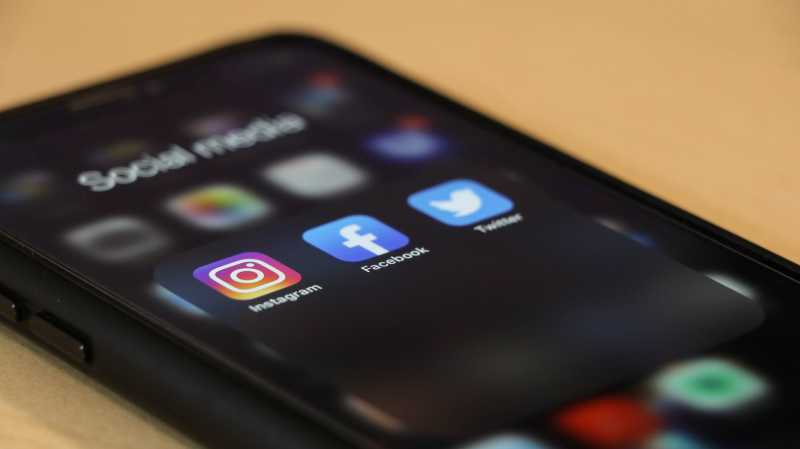 Facebook dan Instagram Sigap Singkirkan Postingan Soal Pil Aborsi