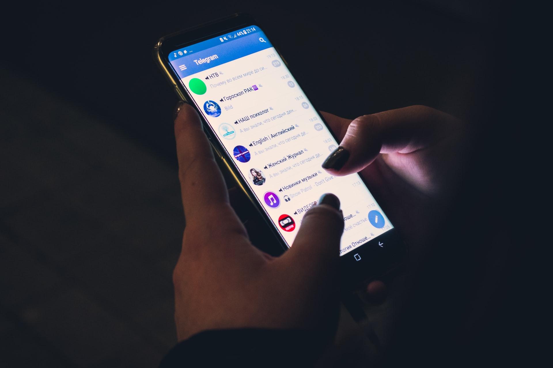 Awalnya Ogah, Akhirnya Luluh Juga: Telegram Hadirkan Stories Bulan Agustus