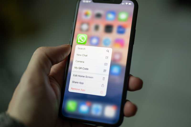 Kalau WhatsApp Down, yang Untung (Selalu) Telegram