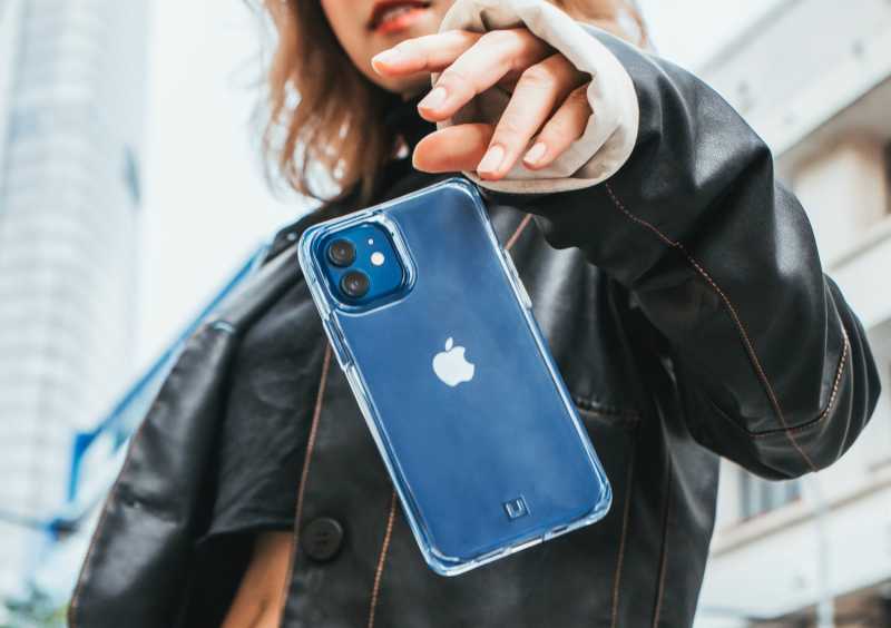 5 Alasan iPhone Kalian Gak Perlu Pakai Casing