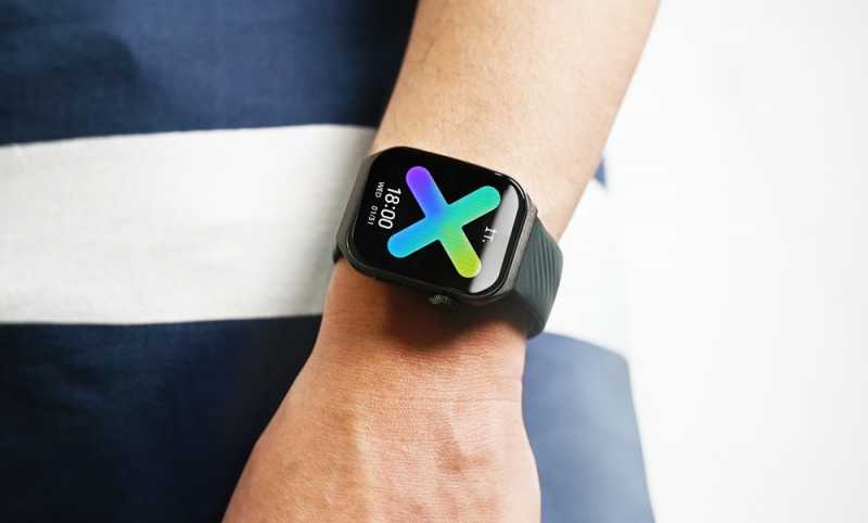 IT Watch Active Curve Debut, Smartwatch Layar Lengkung Gak Mesti Mahal