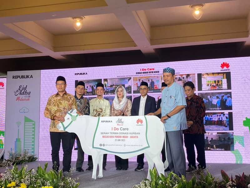 Jelang Idul Adha, Huawei Berbagi Hewan Kurban ke 15 Kota di Indonesia Jelang Idul Adha, Huawei Berbagi Hewan Kurban ke 15 Kota di Indonesia