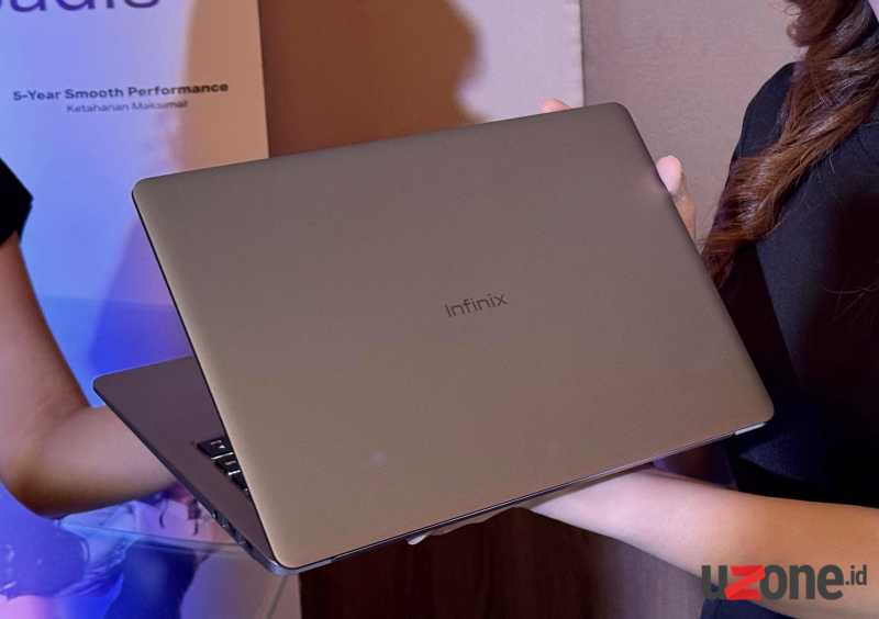 Infinix InBook Air Pro+ dari Dekat, Laptop Tipis Beratnya Cuma Sekilo
