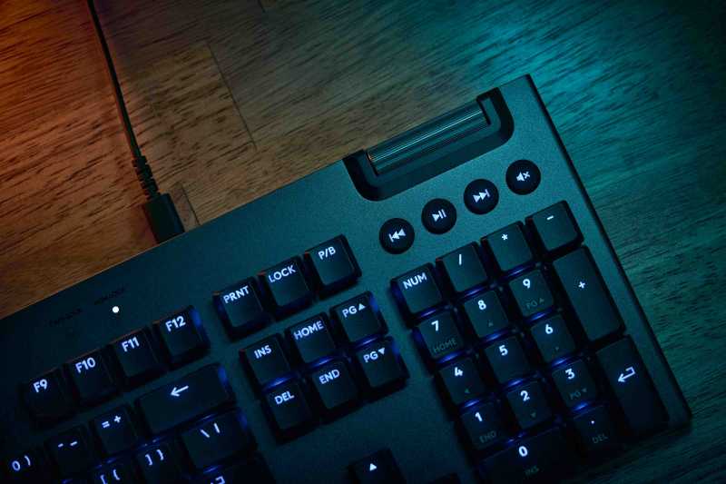 Logitech Jual G915 X, Keyboard Gaming Wireless Rp3 Jutaan Paling Tipis