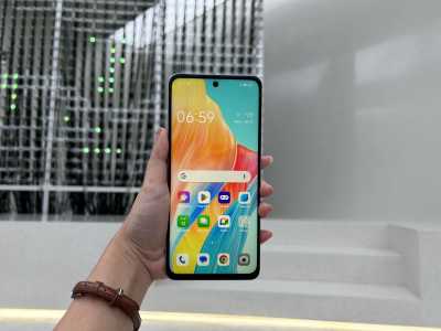 FOTO: Jelajah Bodi Oppo A98 5G dari Dekat