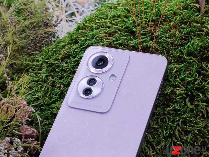 Oppo Reno11 F dari Dekat: Mending Ini atau Reno11 Aja? Oppo Reno11 F dari Dekat: Mending Ini atau Reno11 Aja?