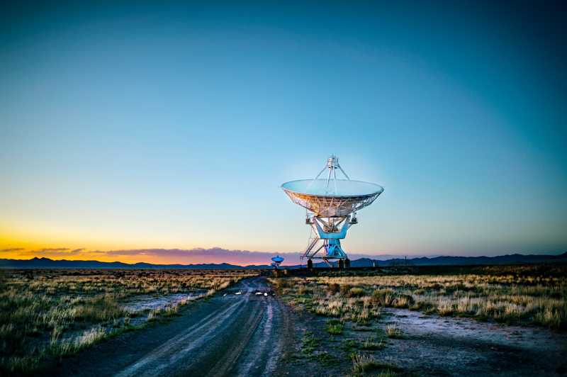 MWC 2023: Koneksi Satelit iPhone 14 Jadi Fitur Mainstream di Android MWC 2023: Koneksi Satelit iPhone 14 Jadi Fitur Mainstream di Android
