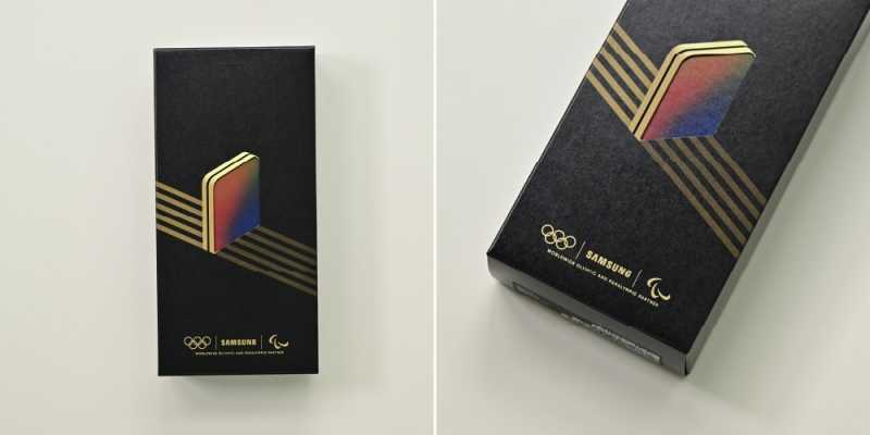 Unboxing Samsung Galaxy Z Flip6 Edisi Olimpiade 2024 Paris, Eksklusif! Unboxing Samsung Galaxy Z Flip6 Edisi Olimpiade 2024 Paris, Eksklusif!