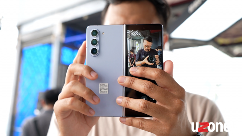 Main Game Pakai Samsung Galaxy Fold5? Kenapa Tidak! Main Game Pakai Samsung Galaxy Fold5? Kenapa Tidak!