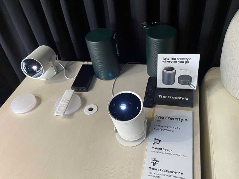Mengenal <i>The Freestyle</i>, Proyektor Kekinian Buat Gen Z dari Samsung Mengenal <i>The Freestyle</i>, Proyektor Kekinian Buat Gen Z dari Samsung