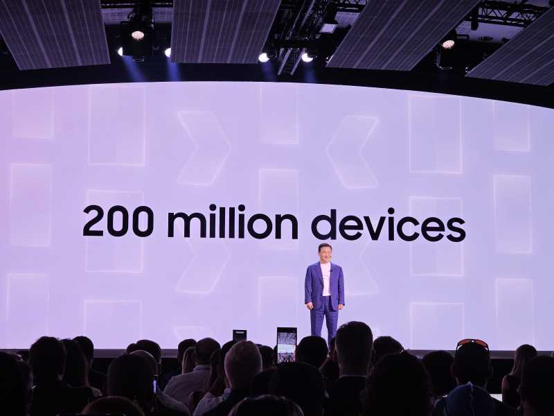 Samsung Targetkan 200 Juta Perangkat Galaxy AI di 2024 Samsung Targetkan 200 Juta Perangkat Galaxy AI di 2024