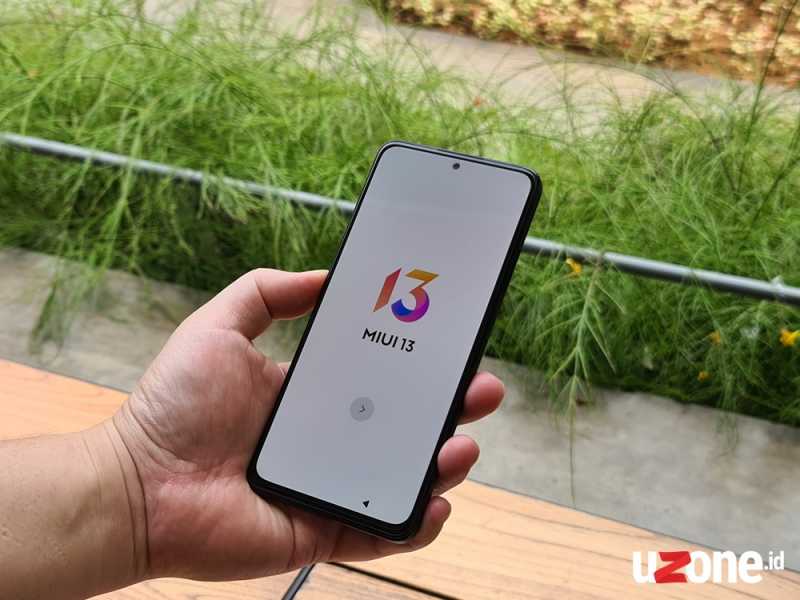 Alasan Redmi Note 12 Pro Masih Pakai OS Android Jadul