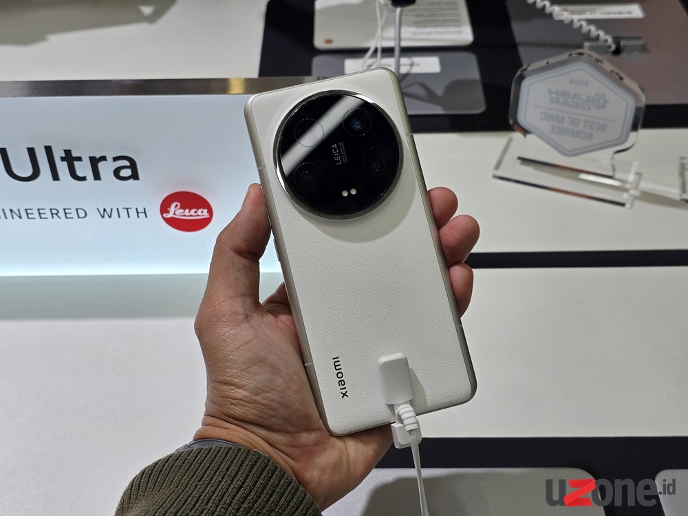 Hands-on Xiaomi 14 Ultra: Si Ponsel Bongsor dan Tercanggih dari Xiaomi