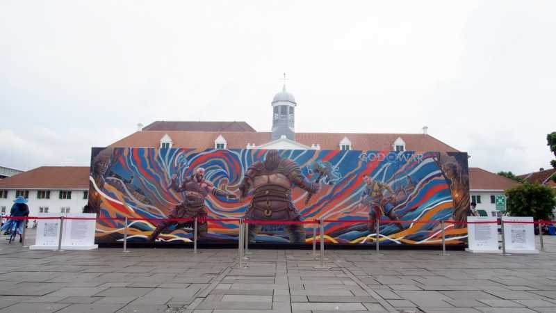 Mural Raksasa God of War Ragnarok Tandai Rilisnya di Indonesia Mural Raksasa God of War Ragnarok Tandai Rilisnya di Indonesia