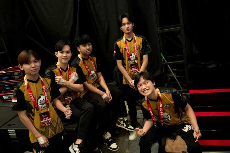 Liga 1 Esports Nasional 2024: Tim Bogor & Bali Raih Kemenangan Perdana Liga 1 Esports Nasional 2024: Tim Bogor & Bali Raih Kemenangan Perdana