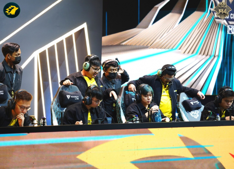 ONIC Bantai Falcon, Mulus ke Semifinal M4 World Championship ONIC Bantai Falcon, Mulus ke Semifinal M4 World Championship