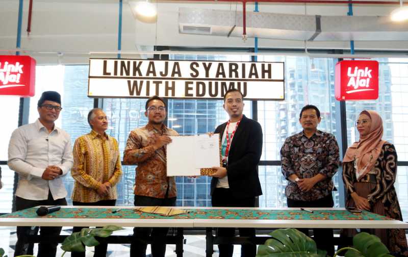 LinkAja Syariah Siap Layani Pembayaran dan Iuran Sekolah LinkAja Syariah Siap Layani Pembayaran dan Iuran Sekolah