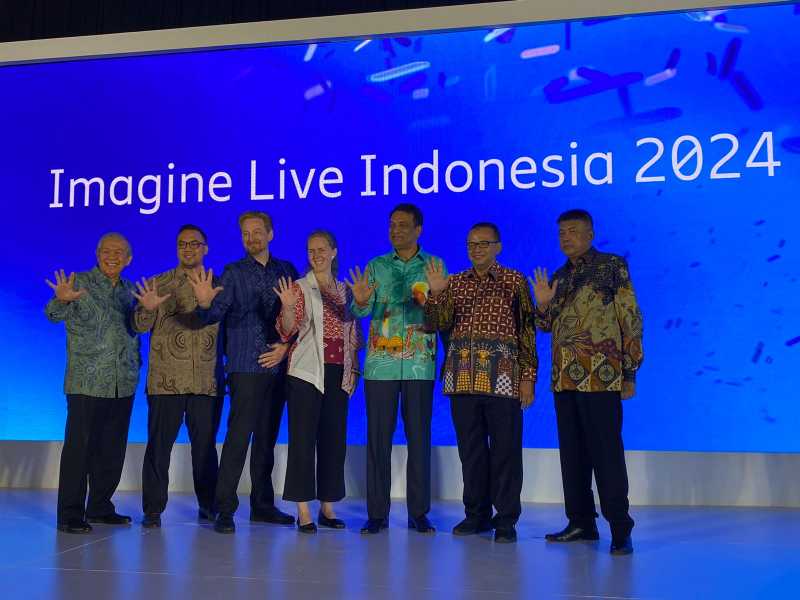 Dukung 5G di Indonesia, Ericsson Resmikan Roadshow ‘Imagine Live 2024' Dukung 5G di Indonesia, Ericsson Resmikan Roadshow ‘Imagine Live 2024'