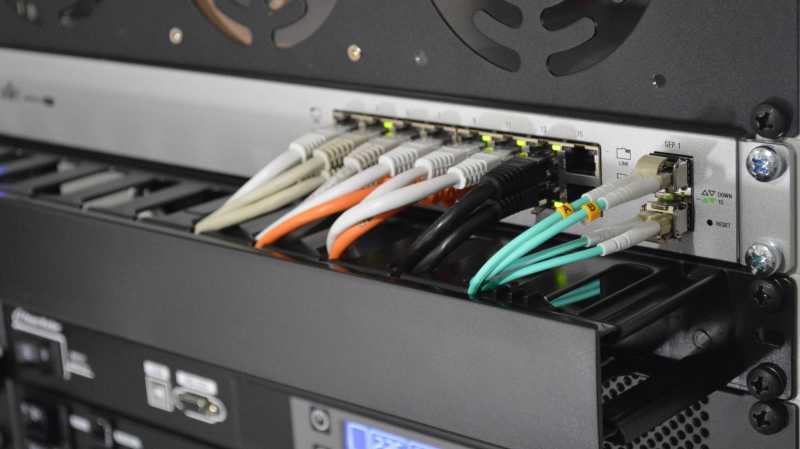 Batam Direncanakan Jadi Hub Pusat Data Dunia Batam Direncanakan Jadi Hub Pusat Data Dunia