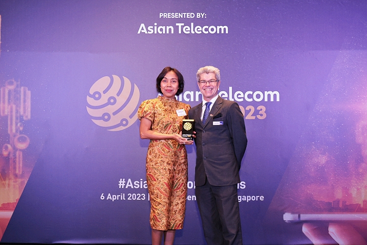 Indosat Sabet Asian Telecom Awards 2023 Berkat Proyek Robot ASTRID