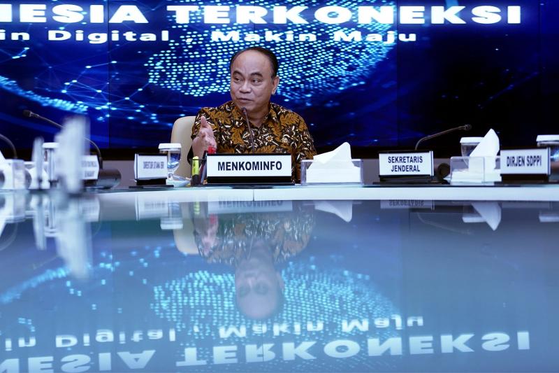 Setelah OJK, Menkominfo Bakal Surati Operator buat Basmi Judi Online Setelah OJK, Menkominfo Bakal Surati Operator buat Basmi Judi Online
