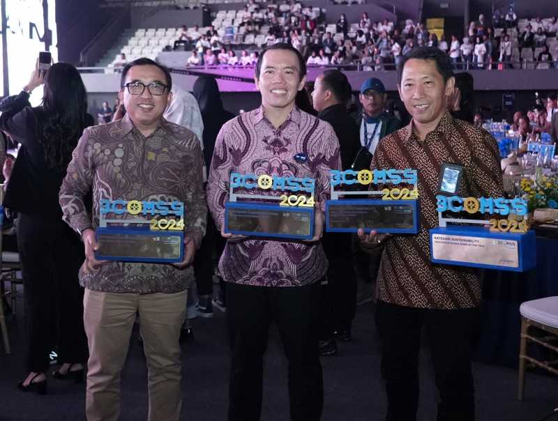 Telkom Boyong 4 Penghargaan BCOMMS 2024, Apa Saja? Telkom Boyong 4 Penghargaan BCOMMS 2024, Apa Saja?