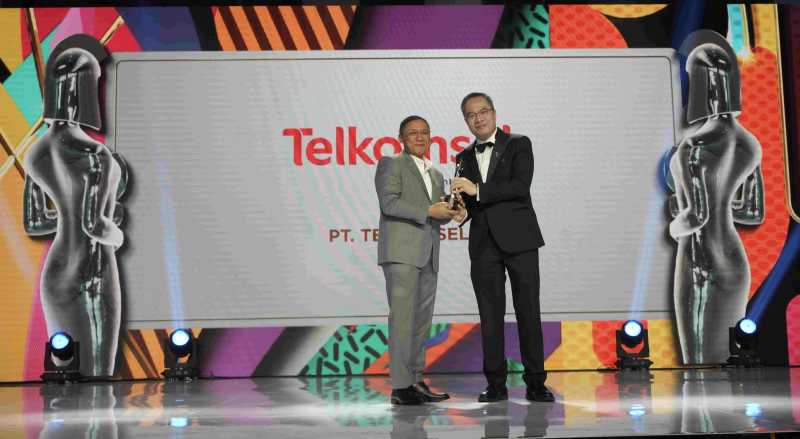 Telkomsel Raih Penghargaan HR Asia Best Companies to Work in Asia 2024 Telkomsel Raih Penghargaan HR Asia Best Companies to Work in Asia 2024