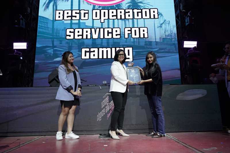 Indosat Tri H3RO Menangkan Best Operator Service for Gaming UCA 2024