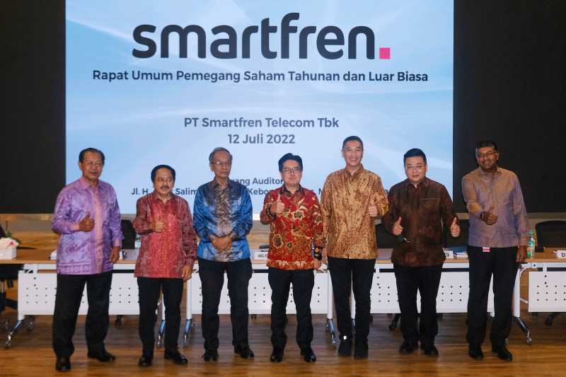 Ini Jajaran Direksi dan Komisaris Smartfren Usai RUPST