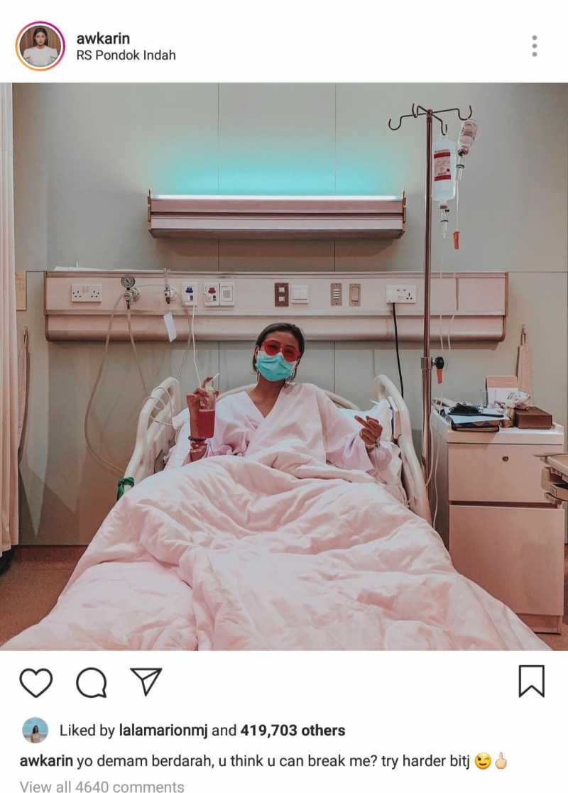 Aw, Awkarin Masuk Rumah Sakit Karena Digigit Nyamuk Aw, Awkarin Masuk Rumah Sakit Karena Digigit Nyamuk
