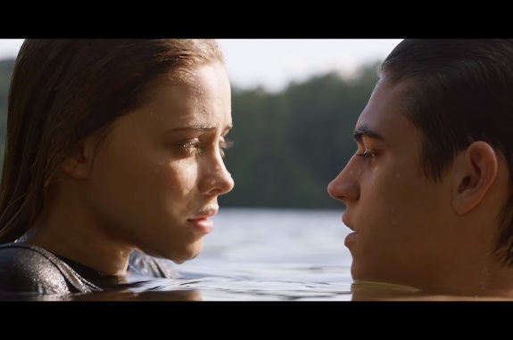 Resensi 'After': Romansa Kayak Dilan, Namun Umbar Seksualitas Resensi 'After': Romansa Kayak Dilan, Namun Umbar Seksualitas