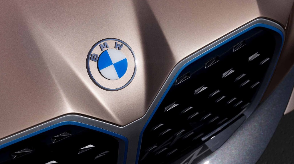BMW Punya Logo Baru, Gak Bakal Muncul di Mobil BMW Punya Logo Baru, Gak Bakal Muncul di Mobil