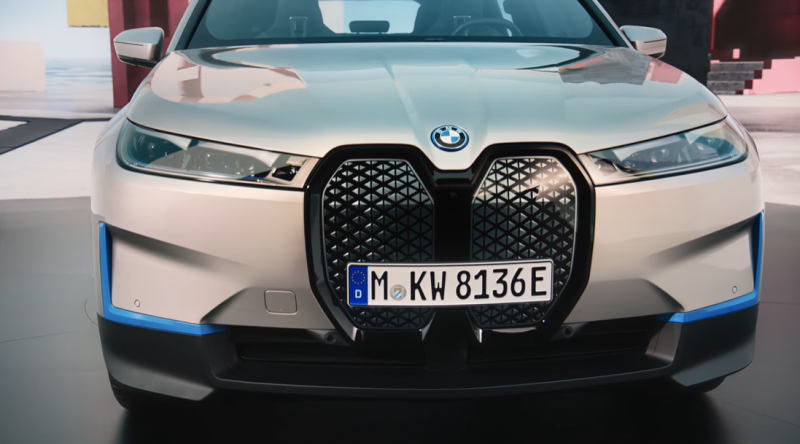Intip Teknologi BMW iX, Bakal Jadi Rival Tesla Intip Teknologi BMW iX, Bakal Jadi Rival Tesla