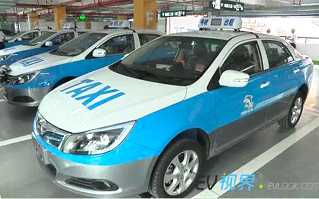 Demi Apah? Blue Bird Mau Pakai Mobil Listrik di Indonesia Demi Apah? Blue Bird Mau Pakai Mobil Listrik di Indonesia