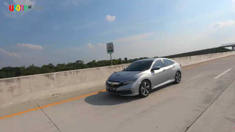 Test Drive Honda Civic, Sensasi Turbo 200 Km/Jam di Tol Transjawa