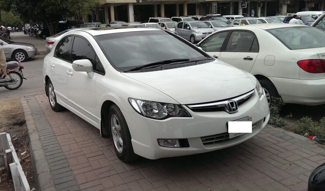 Honda Civic Ini Sudah Berjalan 800 Ribu Km Tanpa Turun Mesin! Honda Civic Ini Sudah Berjalan 800 Ribu Km Tanpa Turun Mesin!
