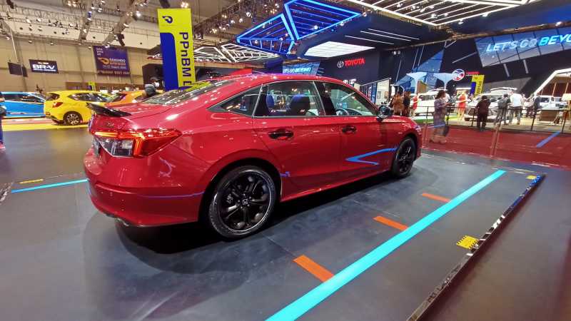 Mau Beli All New Honda Civic RS Sedan? Cek Dulu 5 Ubahannya