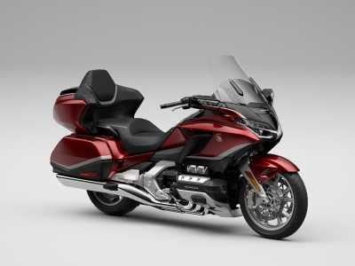 Honda Luncurkan Gold Wing GL1800, Harga Tembus Satu Miliar!