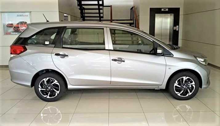 Jangan Beli Mobil Bekas, Honda Mobilio Turun Harga Jadi Rp 170 Jutaan Jangan Beli Mobil Bekas, Honda Mobilio Turun Harga Jadi Rp 170 Jutaan