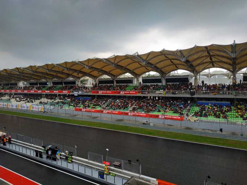 Start MotoGP Malaysia Dimajukan jadi Jam 12.00 WIB Start MotoGP Malaysia Dimajukan jadi Jam 12.00 WIB