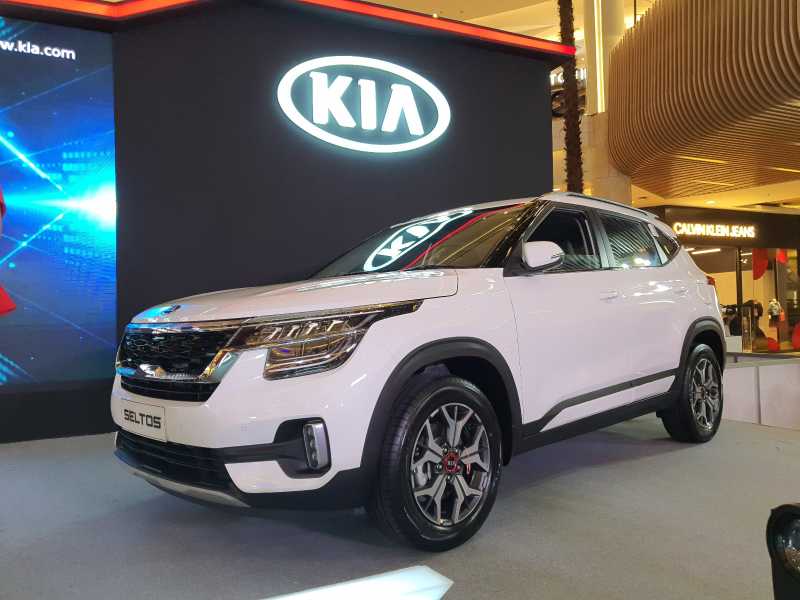 Kia Seltos Meluncur, Wuling Almaz dan Honda HR-V Sebaiknya Waspada Kia Seltos Meluncur, Wuling Almaz dan Honda HR-V Sebaiknya Waspada