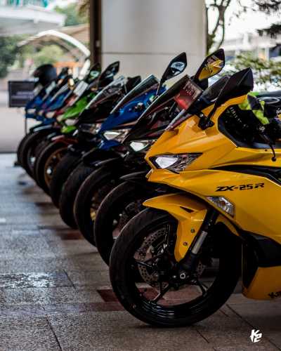 Pencinta Kawasaki ZX25R Indonesia Deklarasikan ZRI