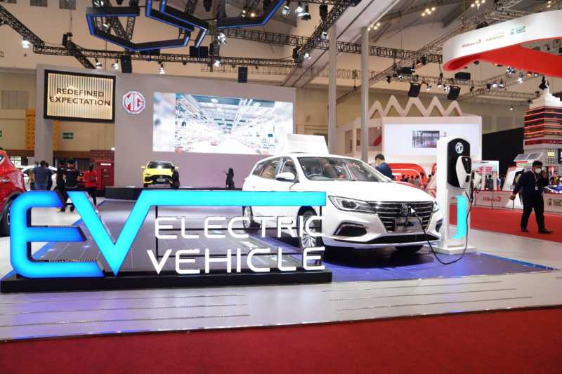 Wajib Tahu! Ini Bedanya BEV, HEV, PHEV, Mild Hybrid pada Mobil Listrik Wajib Tahu! Ini Bedanya BEV, HEV, PHEV, Mild Hybrid pada Mobil Listrik