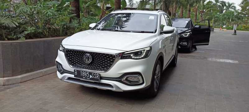 MG HS Ignite Pakai Paddle Shift dan Turbo, Terasa Kemudikan F1 MG HS Ignite Pakai Paddle Shift dan Turbo, Terasa Kemudikan F1