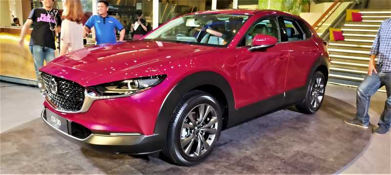 Masuk Klub Crossover SUV Mewah, Ini Kelebihan Mazda CX-30