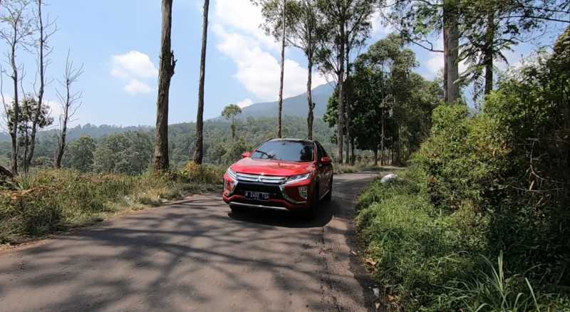 Mitsubishi Eclipse Cross Terbaru Lebih Panjang dan Ramping Mitsubishi Eclipse Cross Terbaru Lebih Panjang dan Ramping