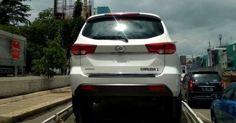Mobil Esemka Menawan Perhatian, Kapan Diproduksi Massal? Mobil Esemka Menawan Perhatian, Kapan Diproduksi Massal?