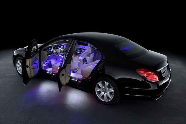 FOTO: Penampakan Mercy S 600 Guard Buat Jokowi